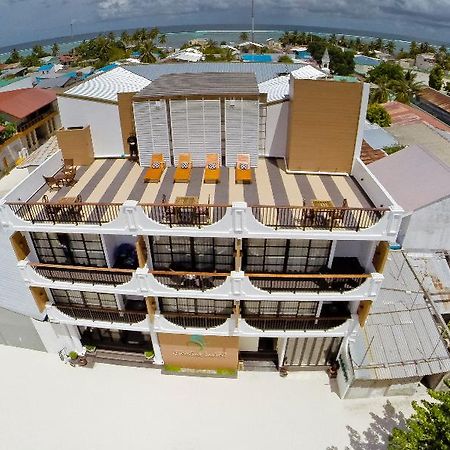 Crystal Sands Beach Hotel At Maafushi Exterior photo